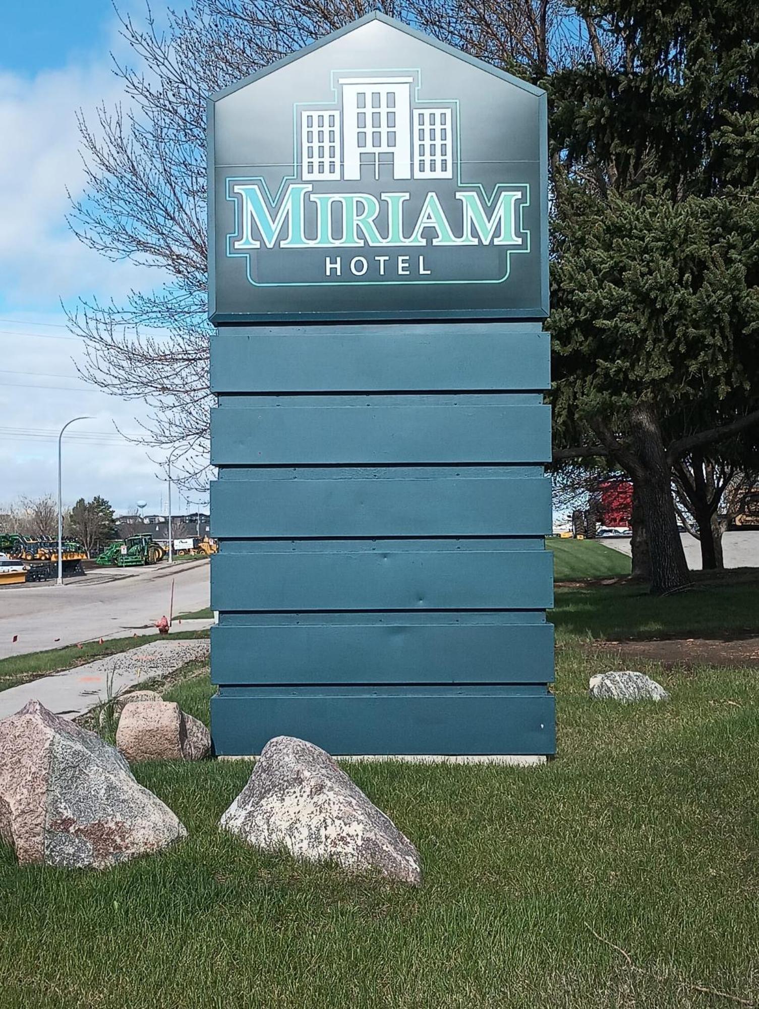 Miriam Hotel Bismarck Buitenkant foto